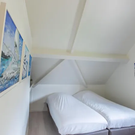 Bleu Nr 19 * Lacapelle-Marival